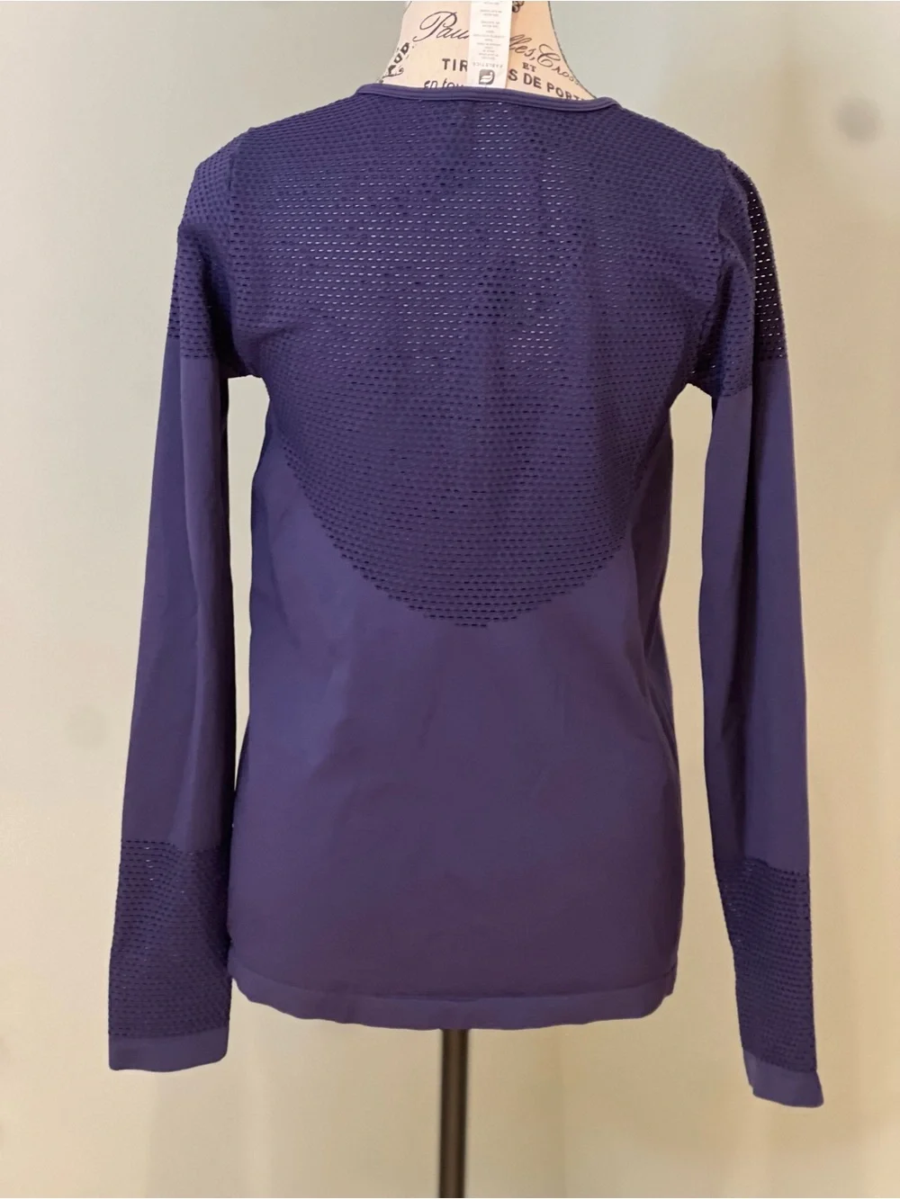 NWOT Fabletics Musetta Seamless Long-Sleeve Top | Indigo | Size L - Picture 6 of 12